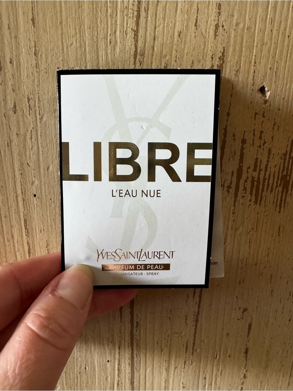 Yves Saint Laurent Libre L’Eau nue Sample Card – White & Orange Accent